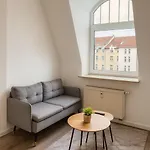 Appartamento Raha - Modernes Studio-apartment - Hbf - Privat Parkplatz *