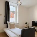 Raha - Modernes Studio-apartment - Hbf Apartment Erfurt