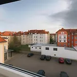 Raha - Modernes Studio-apartment - Hbf - Privat Parkplatz *