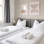 Appartamento Raha - Modernes Studio-apartment - Hbf - Privat Parkplatz