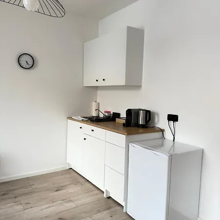Apartment Raha - Modernes Studio-apartment - Hbf - Gratis Parkplatz *