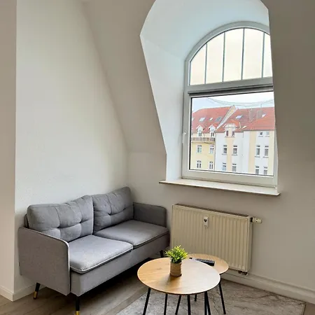 Raha - Modernes Studio-apartment - Hbf - Gratis Parkplatz Apartment Erfurt