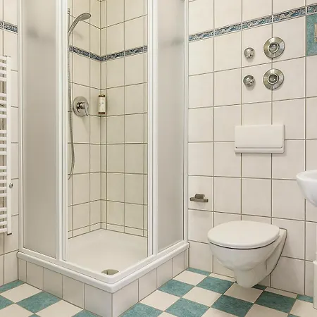 Raha - Modernes Studio-apartment - Hbf - Privat Parkplatz 公寓 埃尔福特