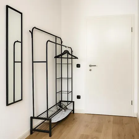 Raha - Modernes Studio-apartment - Hbf Эрфурт