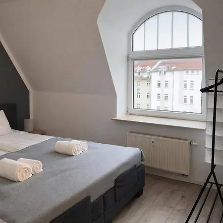 Raha - Modernes Studio-apartment - Hbf Apartment