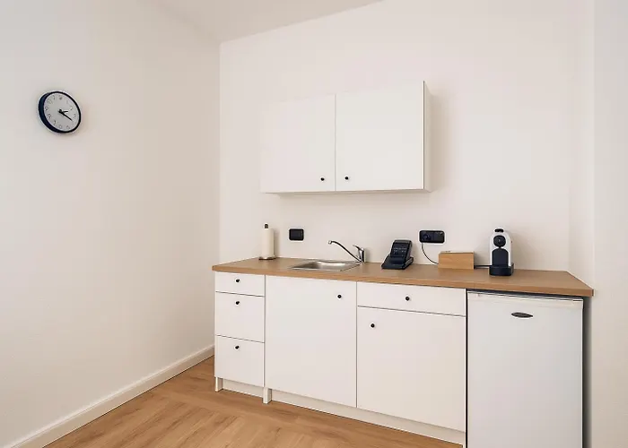 Raha - Modernes Studio-apartment - Hbf - Privat Parkplatz *