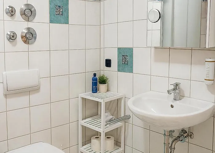 Raha - Modernes Studio-apartment - Hbf - Privat Parkplatz Appartamento Erfurt