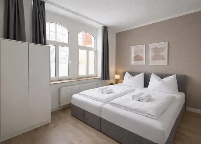 Raha - Modernes Studio-apartment - Hbf - Privat Parkplatz شقة *