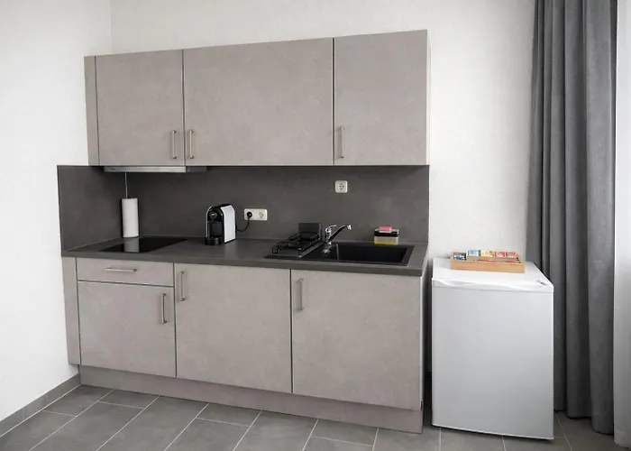 公寓 Raha - Modernes Studio-apartment - Hbf - Privat Parkplatz