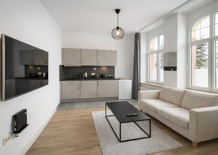Raha - Modernes Studio-apartment - Hbf - Privat Parkplatz شقة *