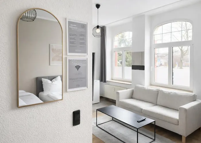 Raha - Modernes Studio-apartment - Hbf - Privat Parkplatz شقة *